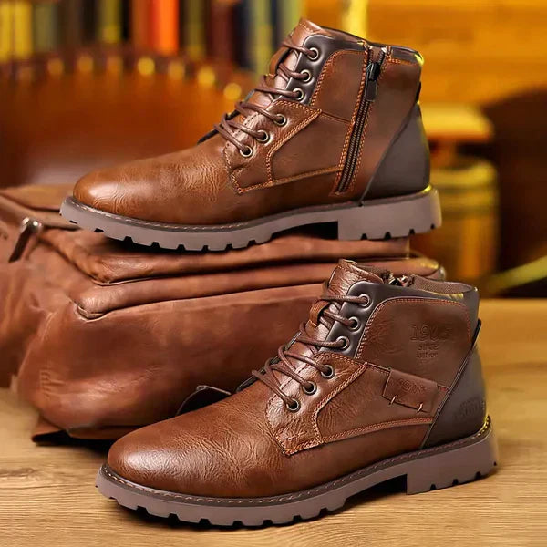 Jethro | Lace-Up Bot