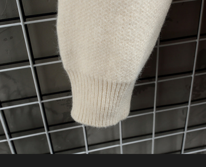 VARENO Turtleneck Sweatshirt
